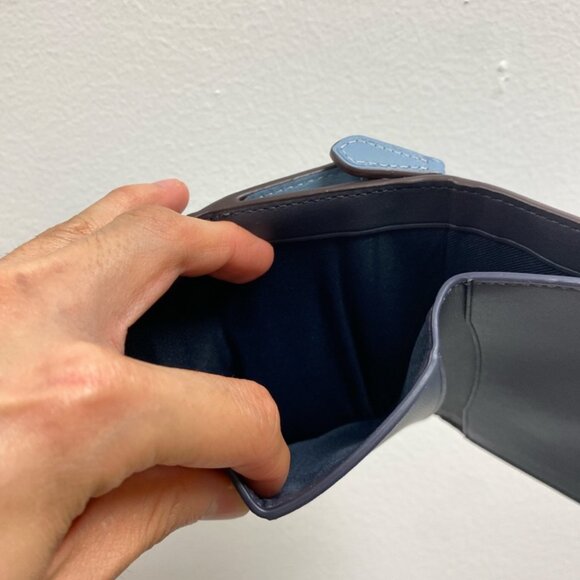 Coach CR799 Small Wallet - Picture 4 of 8